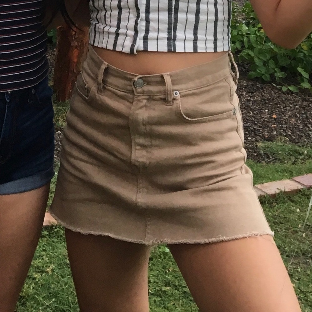 Brandy Melville skirt